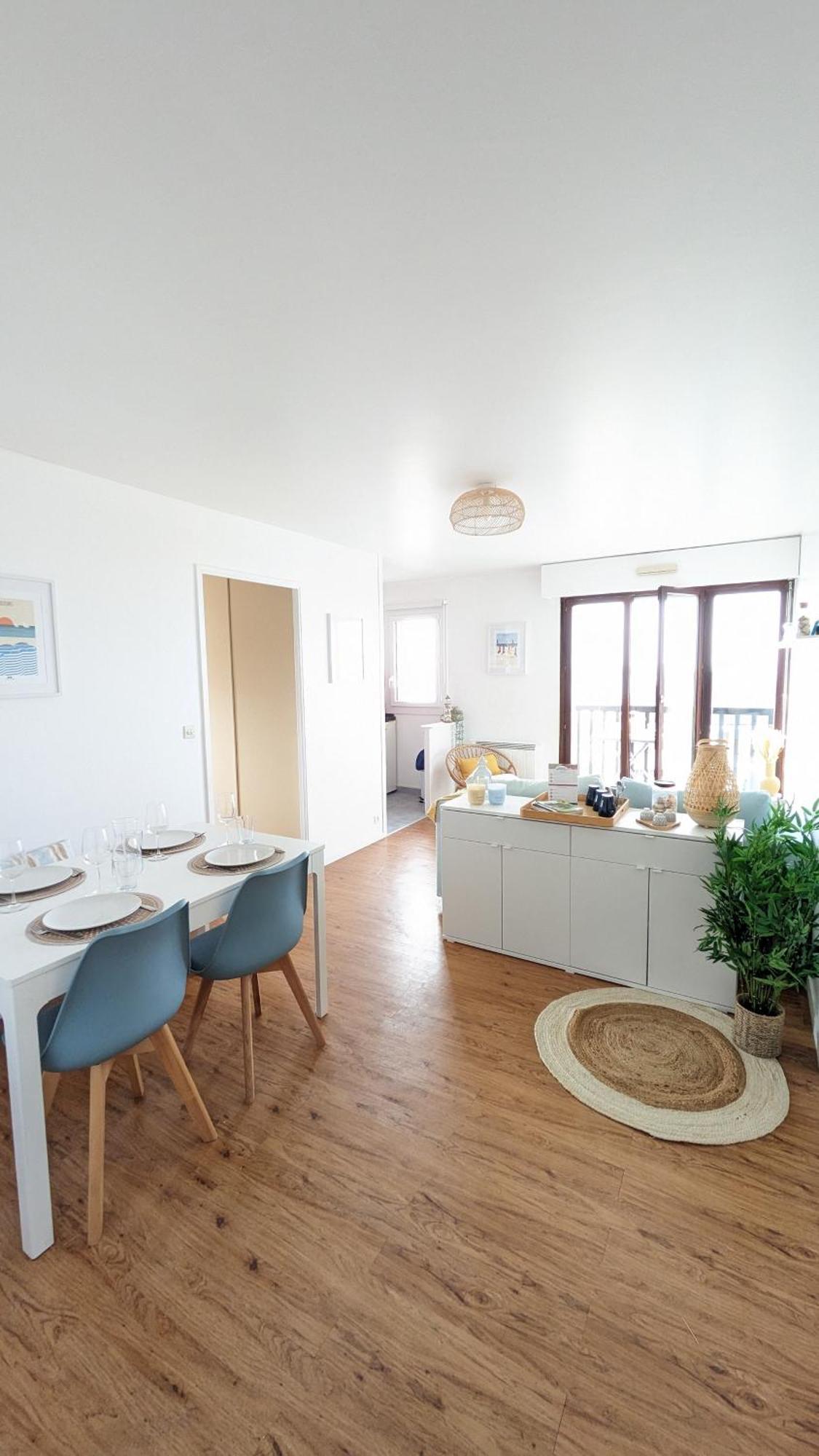 Cote Et Mer Superbe Appartement Front De Mer Wifi & Parking Villers-sur-Mer Exteriör bild